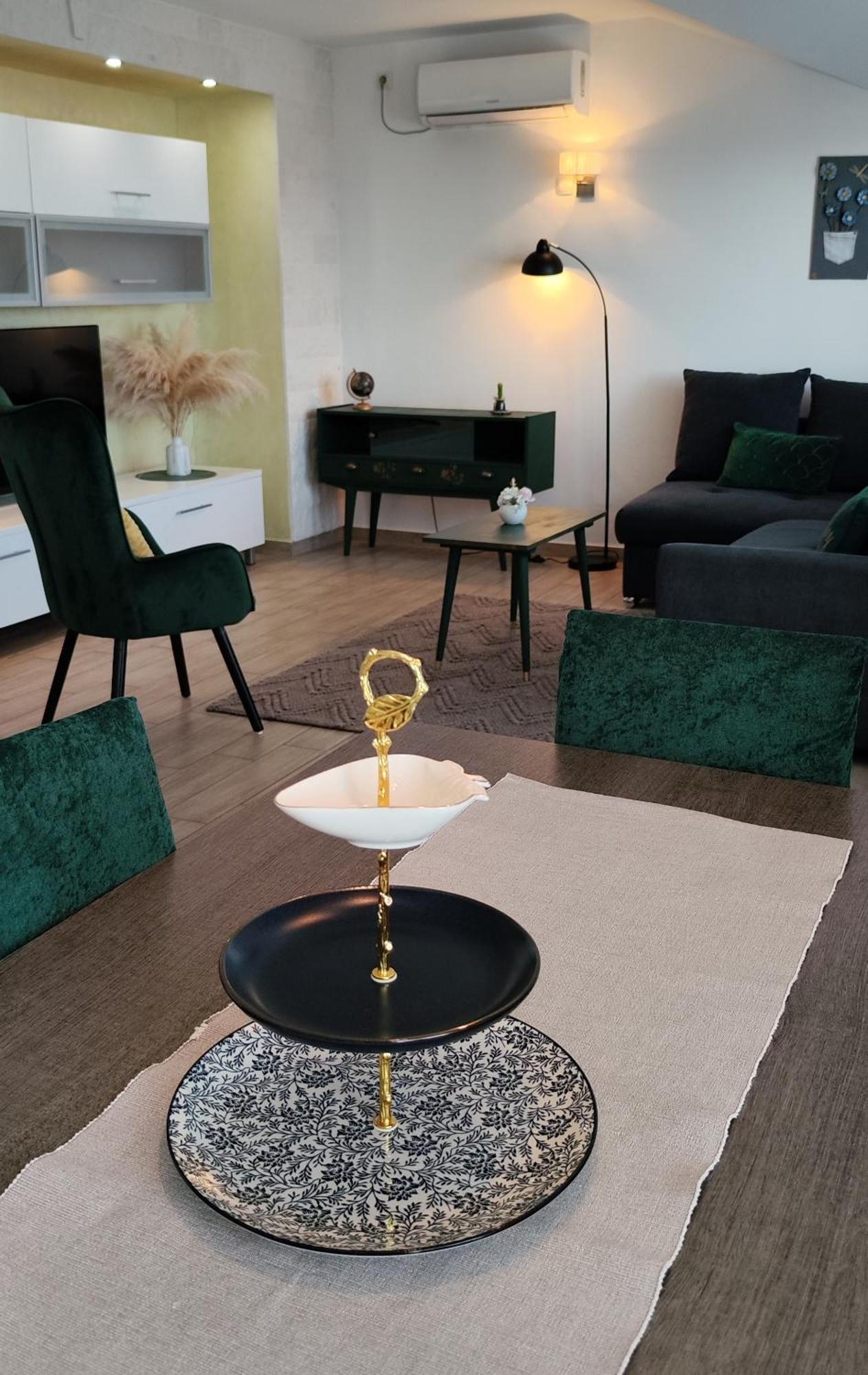 Apartments Aurora زادار الغرفة الصورة