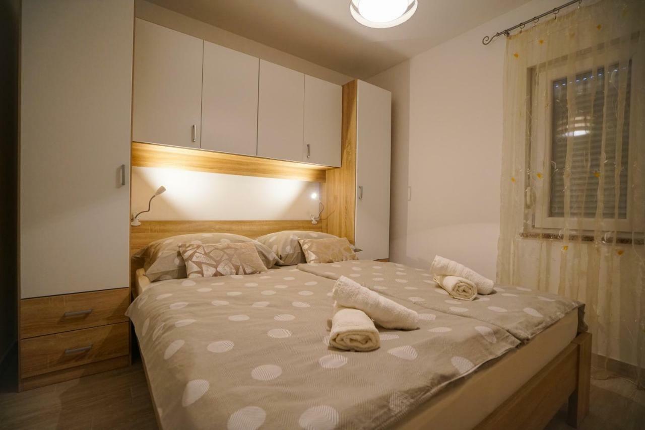 Apartments Aurora زادار المظهر الخارجي الصورة